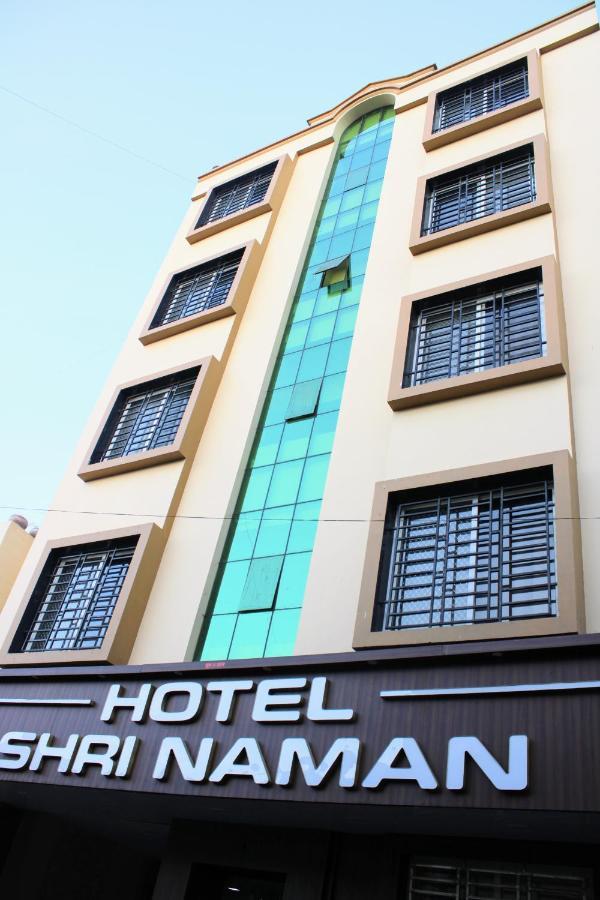 Maruti Group Of Hotels - Shri Naman Nāthdwāra Kültér fotó